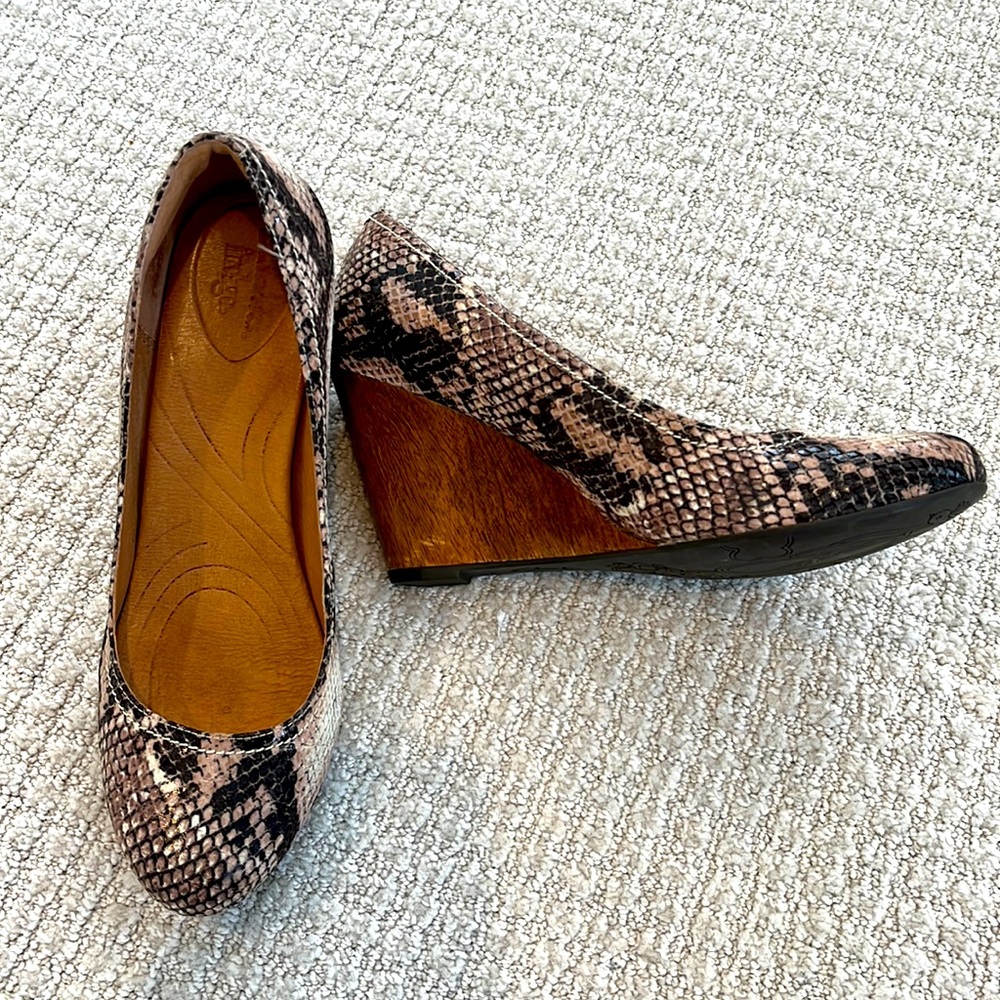 Clarks snakeskin wedge. Worn once!
